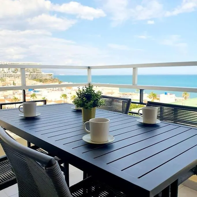 아파트 New, Nucleos Luxury Sea View Apartment, Pool 토레몰리노스 스페인